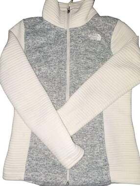 The North Face Indi Ribbed size Small Pristine Excellent